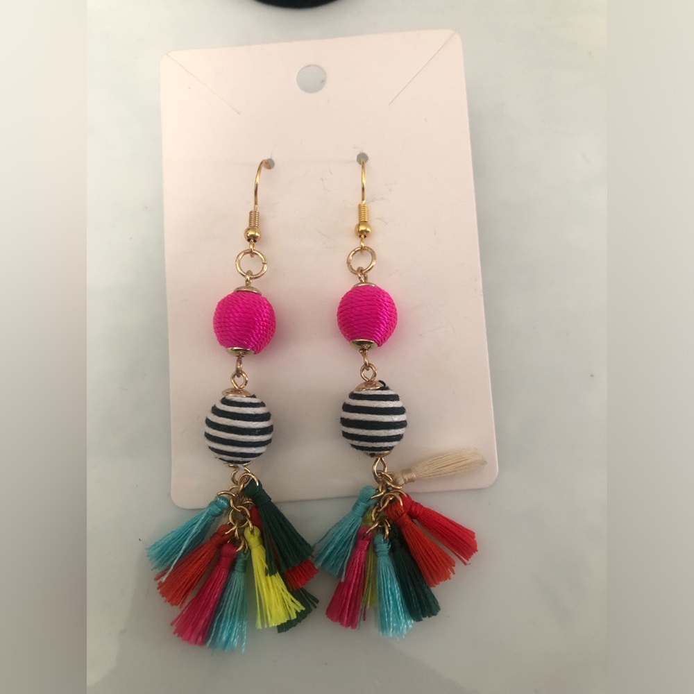 Item 1024-039 - Colorful Earrings!